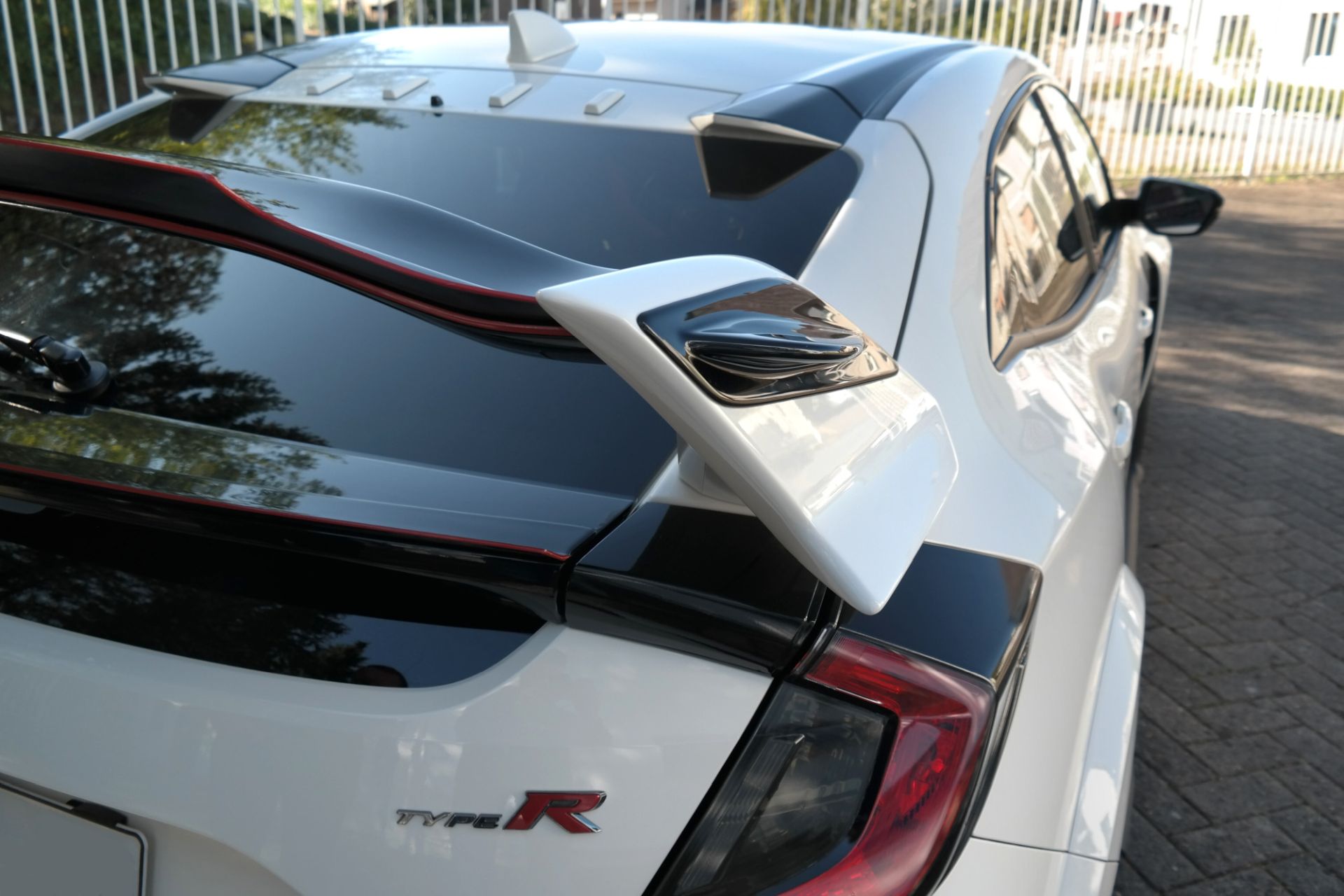 Maxton Design Spoiler für Honda Civic FK8 Type-R schwarz hochglanz - The Performance Shop | Your #1 Source for Performance Parts