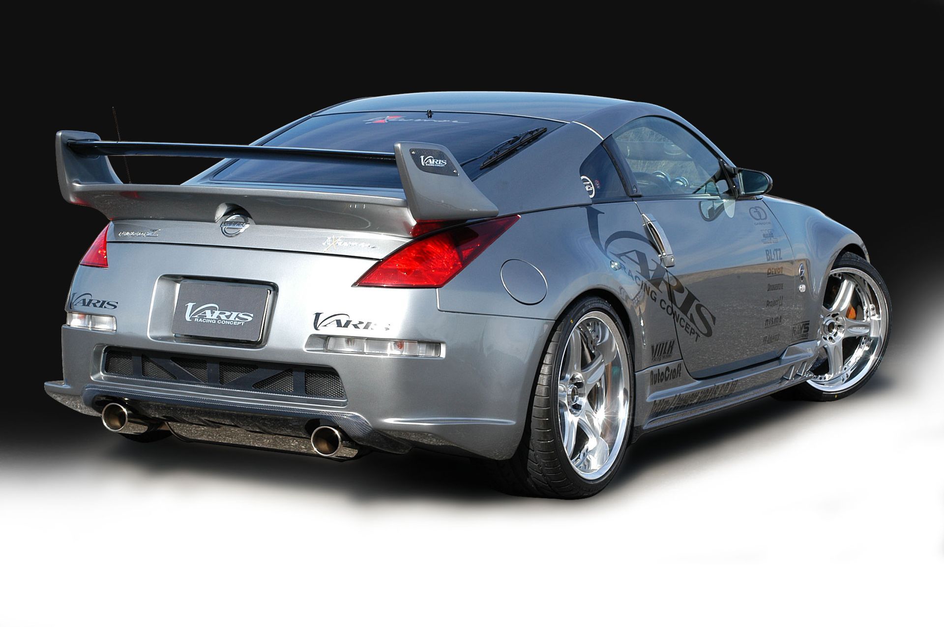 Varis Carbon Arising II Bodykit für Nissan 350Z - The Performance Shop | Your #1 Source for Performance Parts